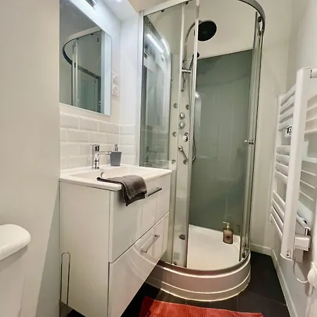 Rio - Confortable Avec Jardin D'ete I Proche Gare Et Centre * Châtellerault